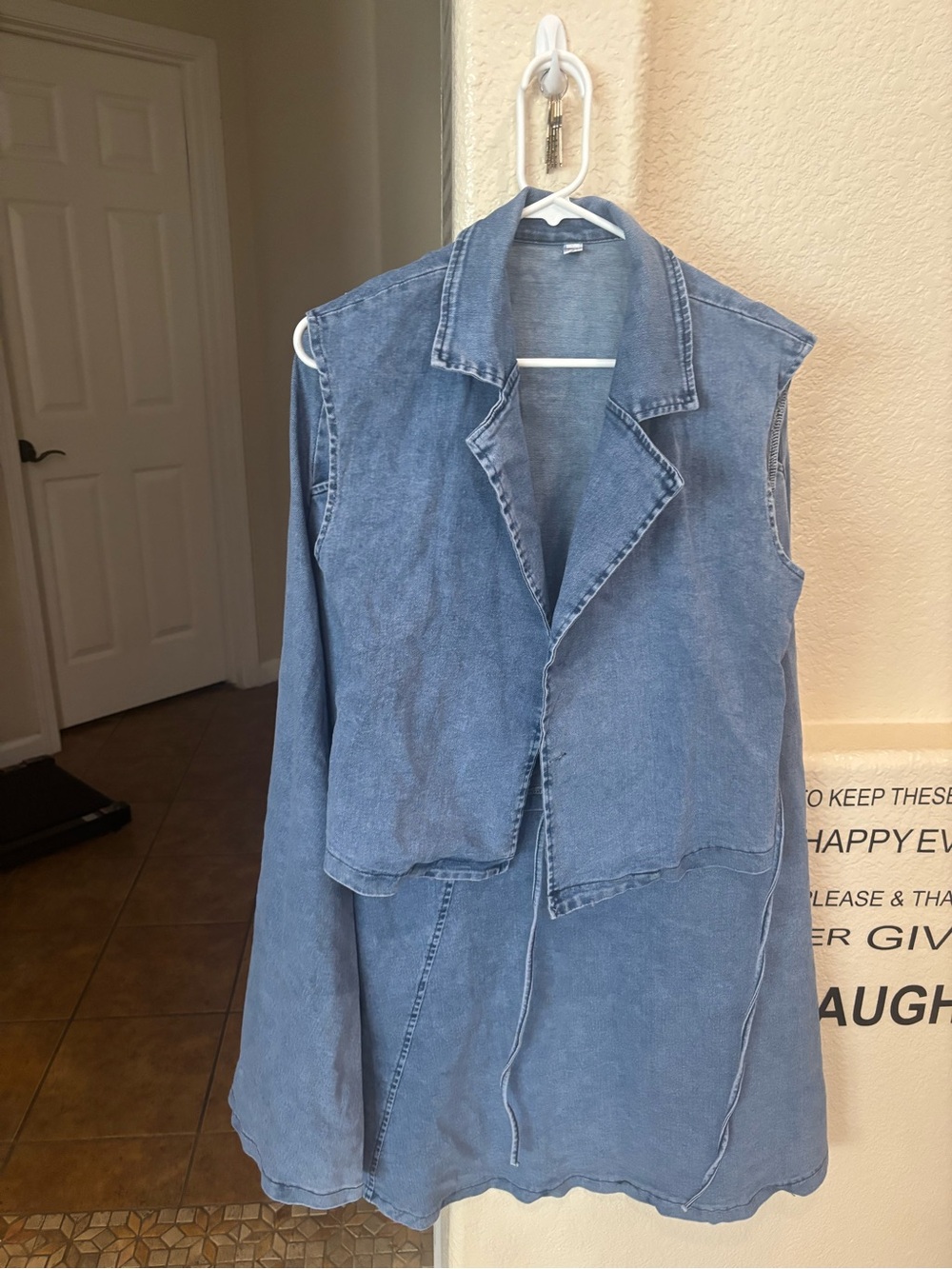 Women’s Sleeveless Denim Vest Jacket in Blue
